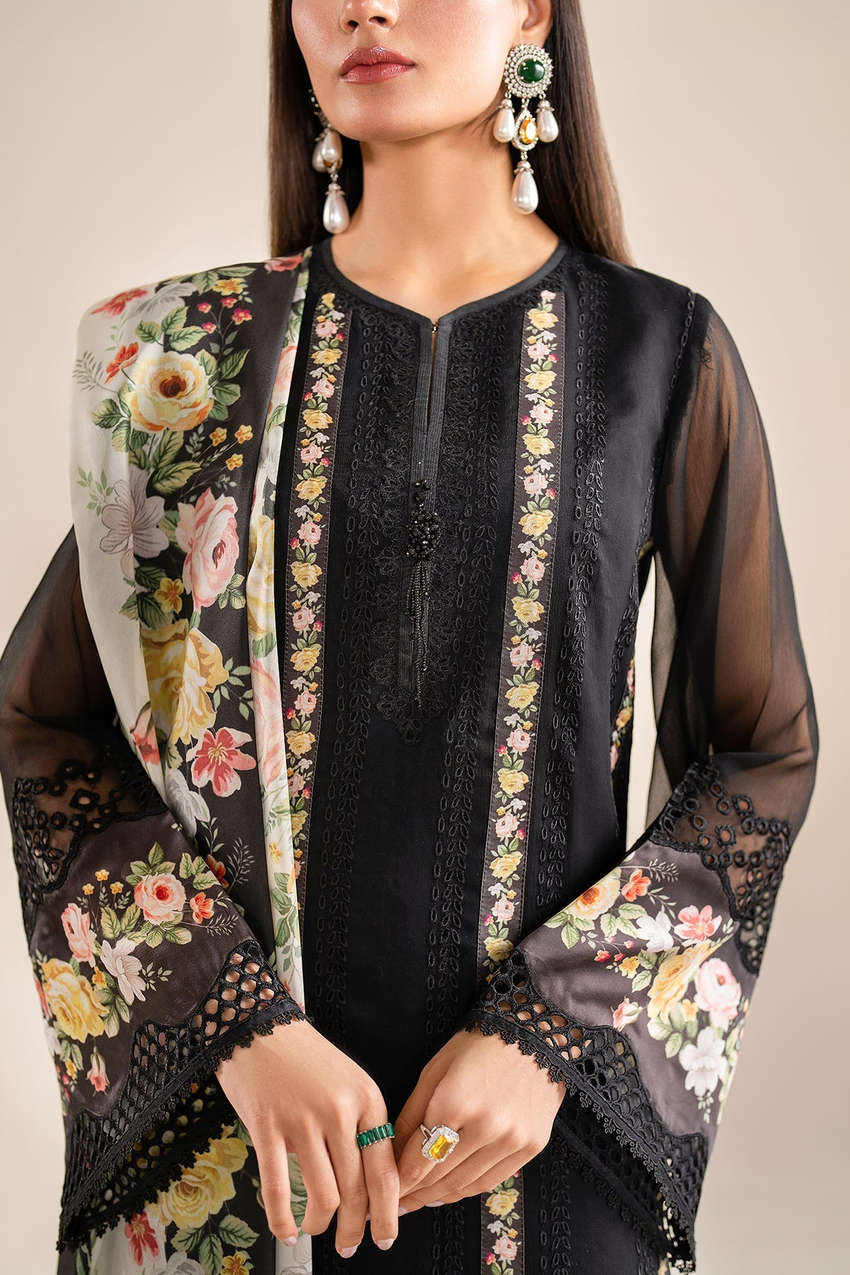 BAROQUE | EMBROIDERED CHIFFON UF-615