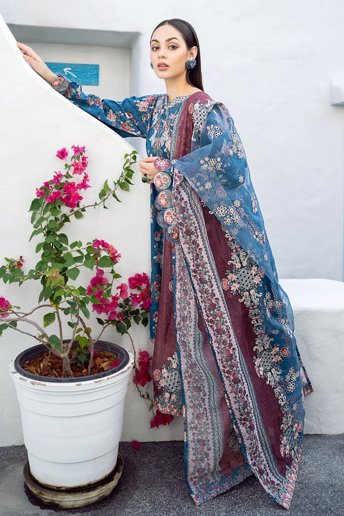 BAROQUE | EMBROIDERED PRINTED LAWN UF-554