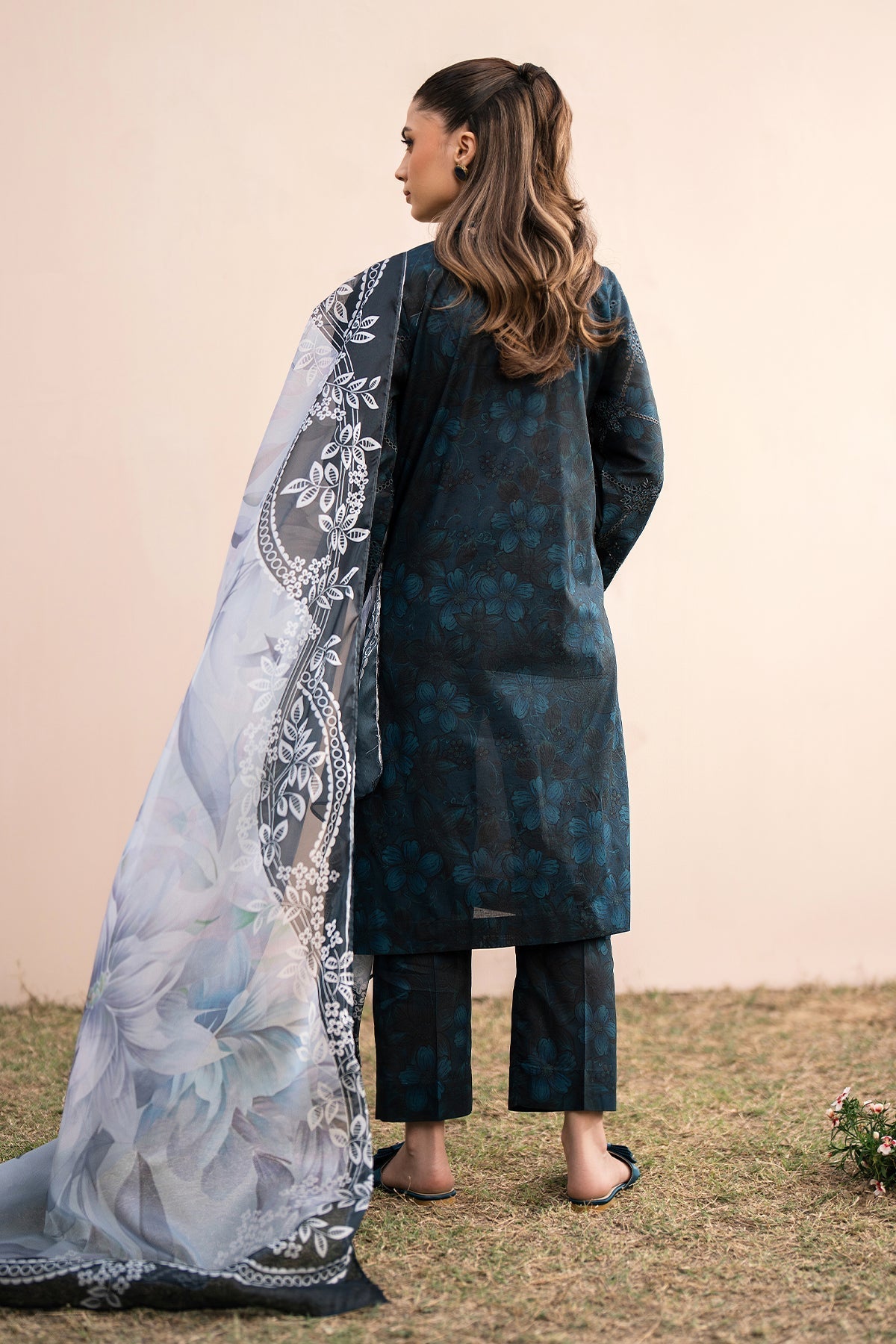 BAROQUE | EMBROIDERED PRINTED LAWN UF-608