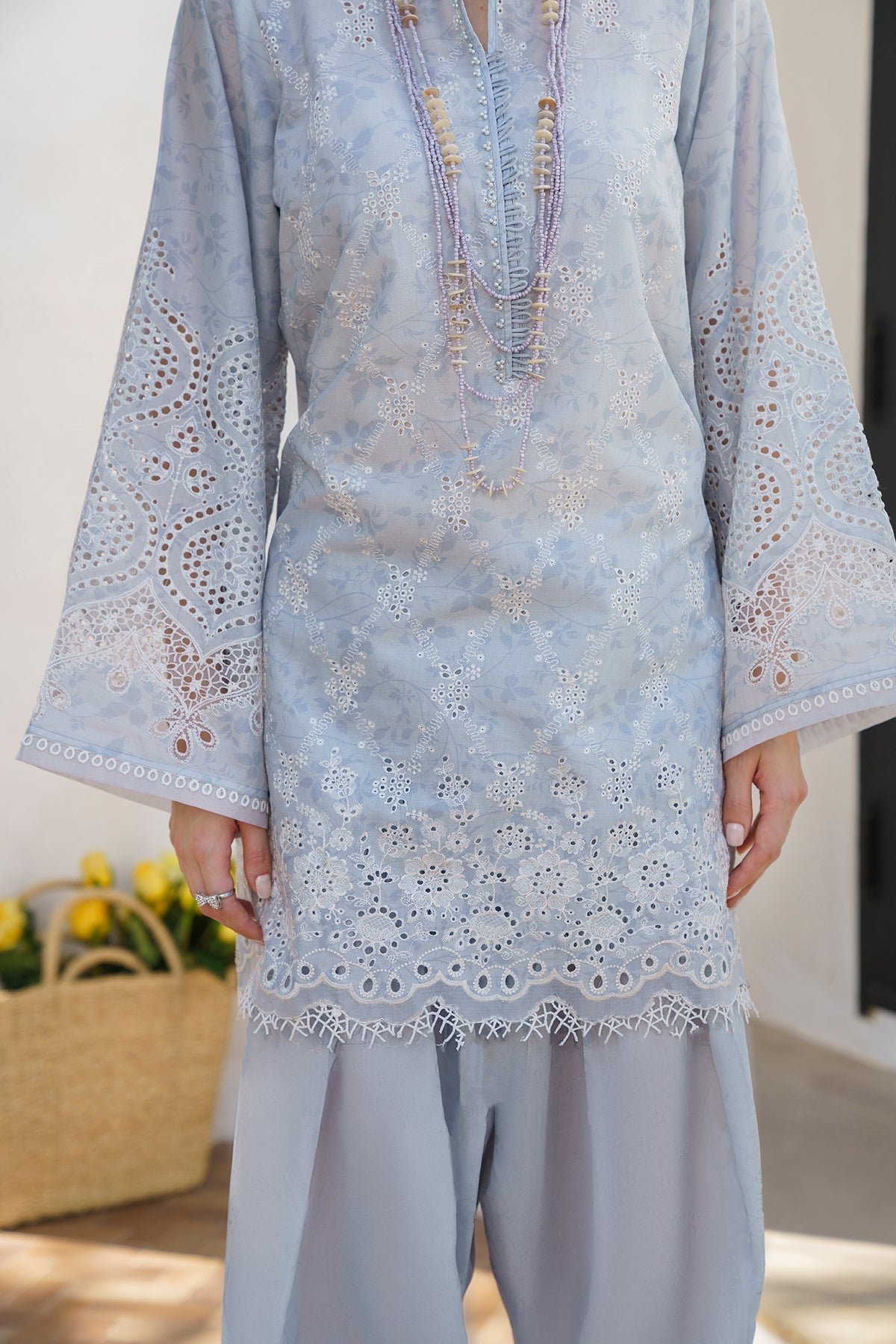 BAROQUE | EMBROIDERED PRINTED LAWN UF-582