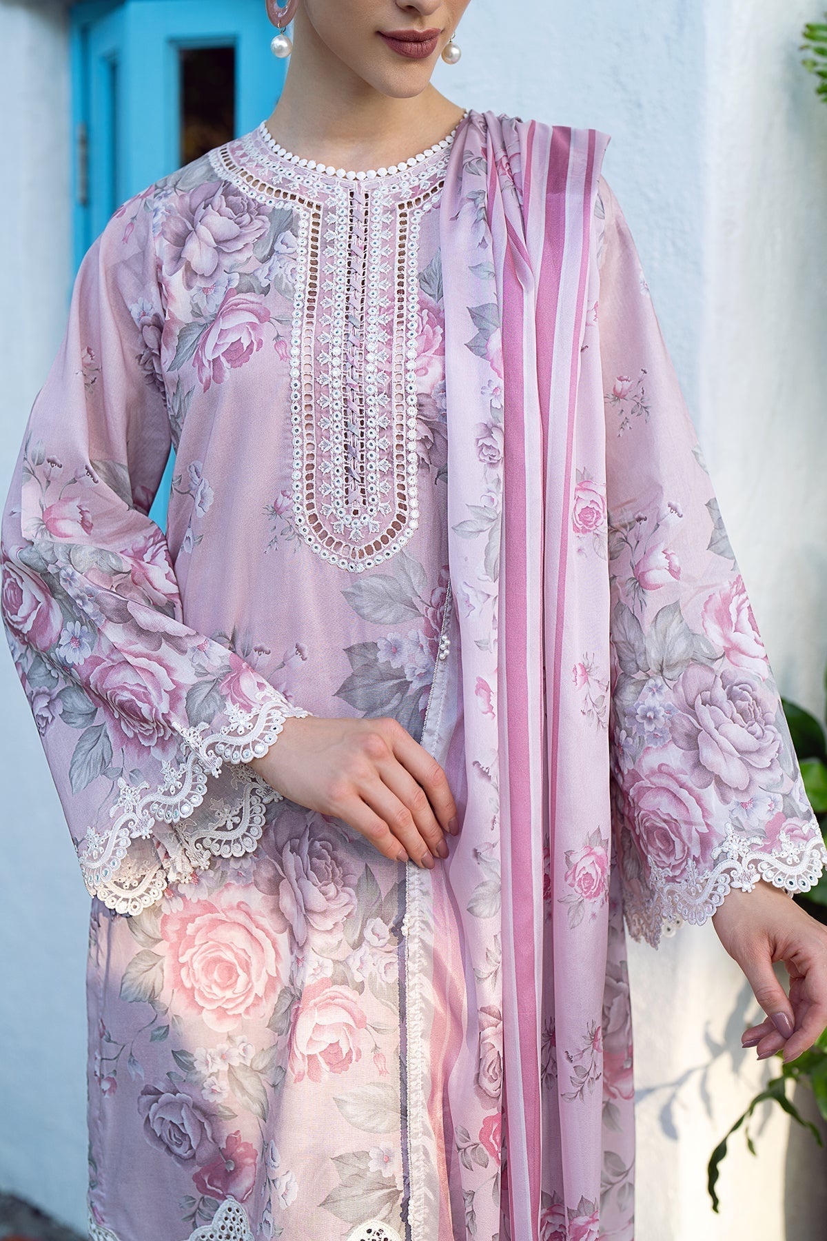 BAROQUE | EMBROIDERED PRINTED LAWN UF-558