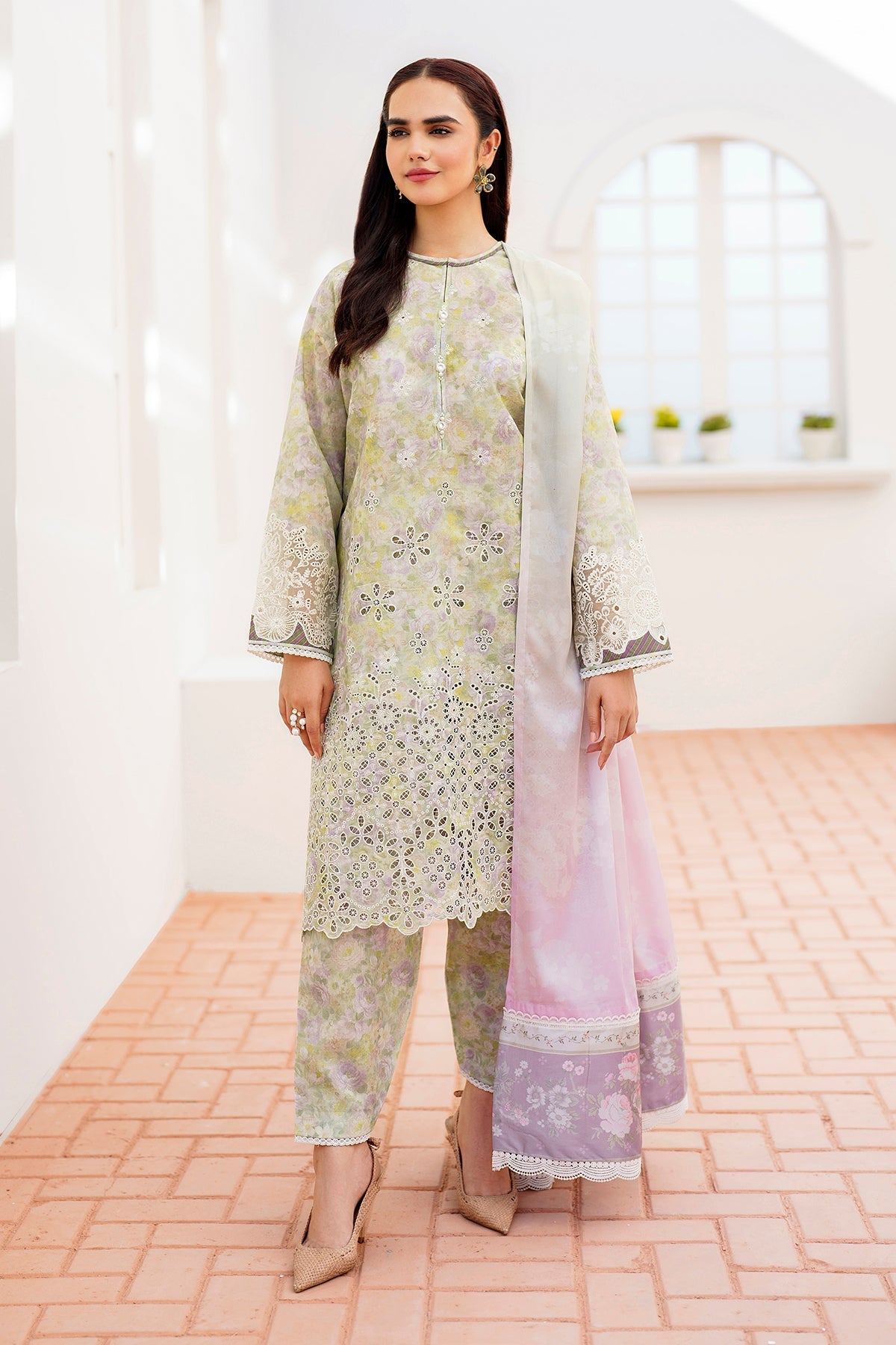 BAROQUE | EMBROIDERED PRINTED LAWN UF-634