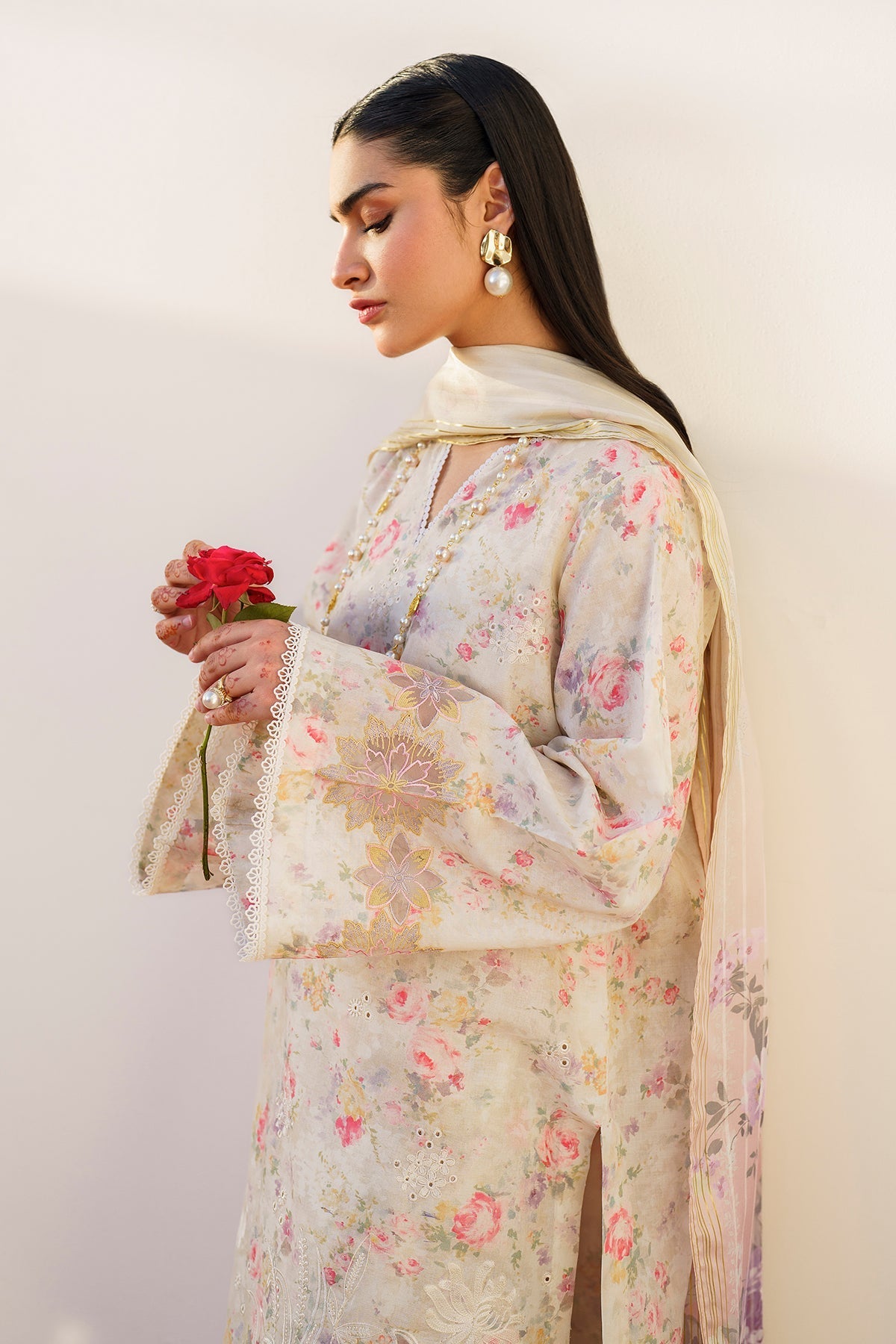 BAROQUE | EMBROIDERED PRINTED LAWN UF-639