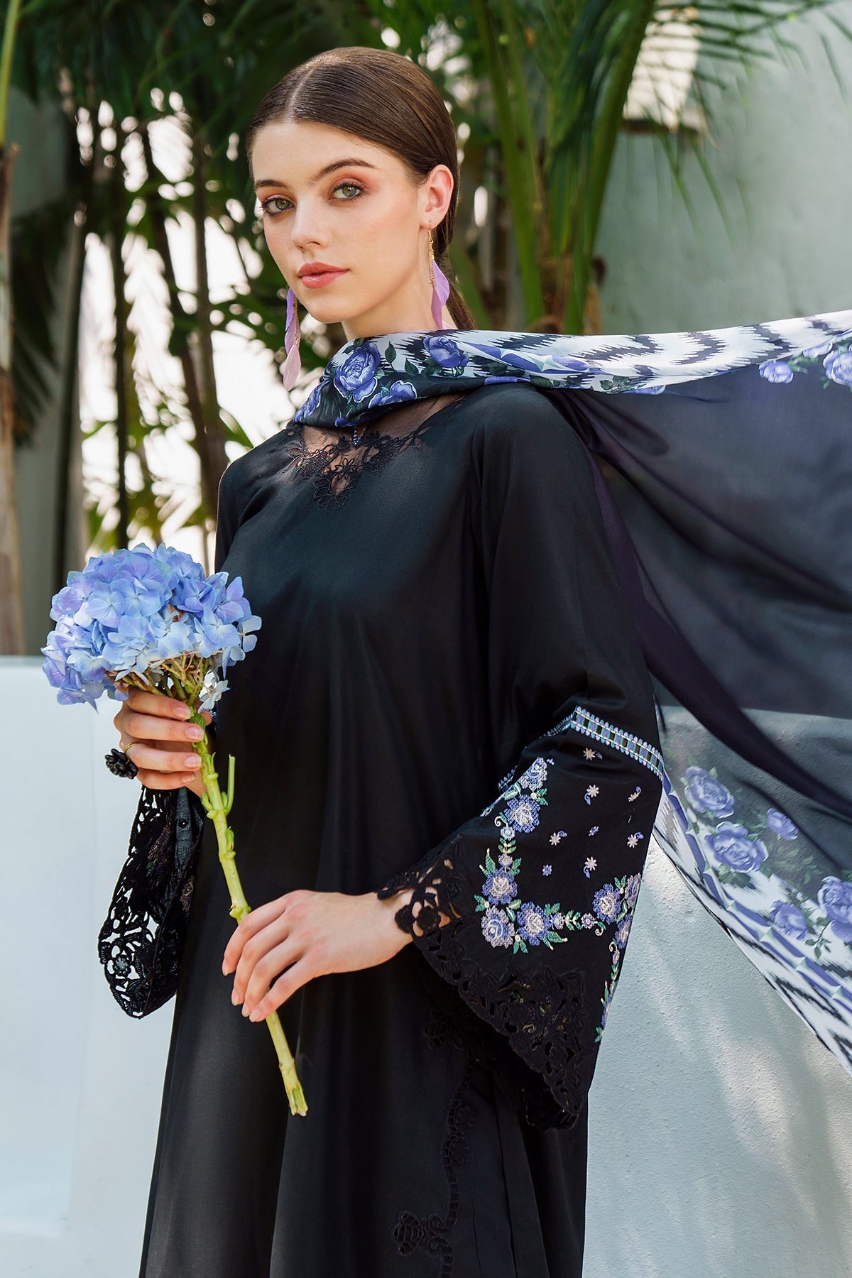 BAROQUE | EMBROIDERED LAWN UF-564