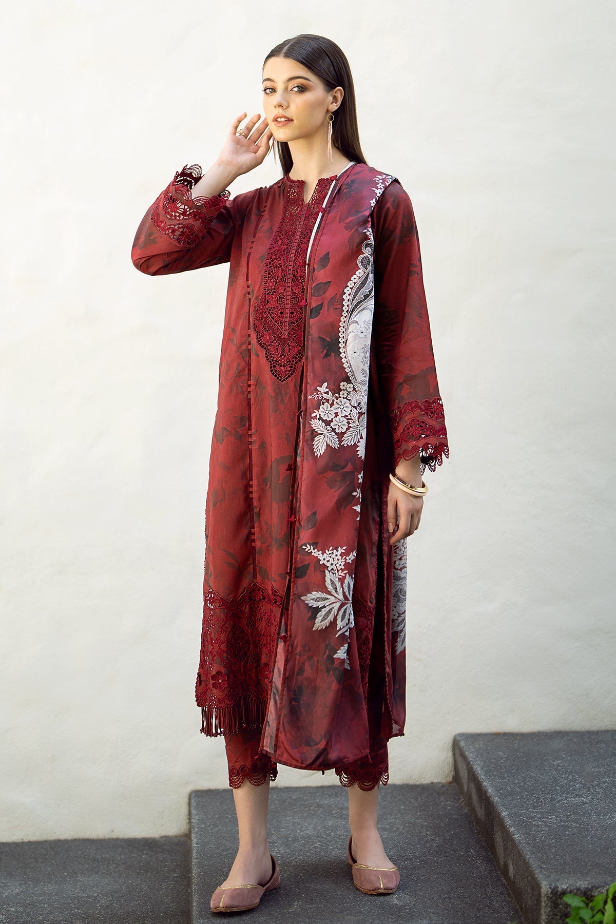 BAROQUE | EMBROIDERED PRINTED LAWN UF-545