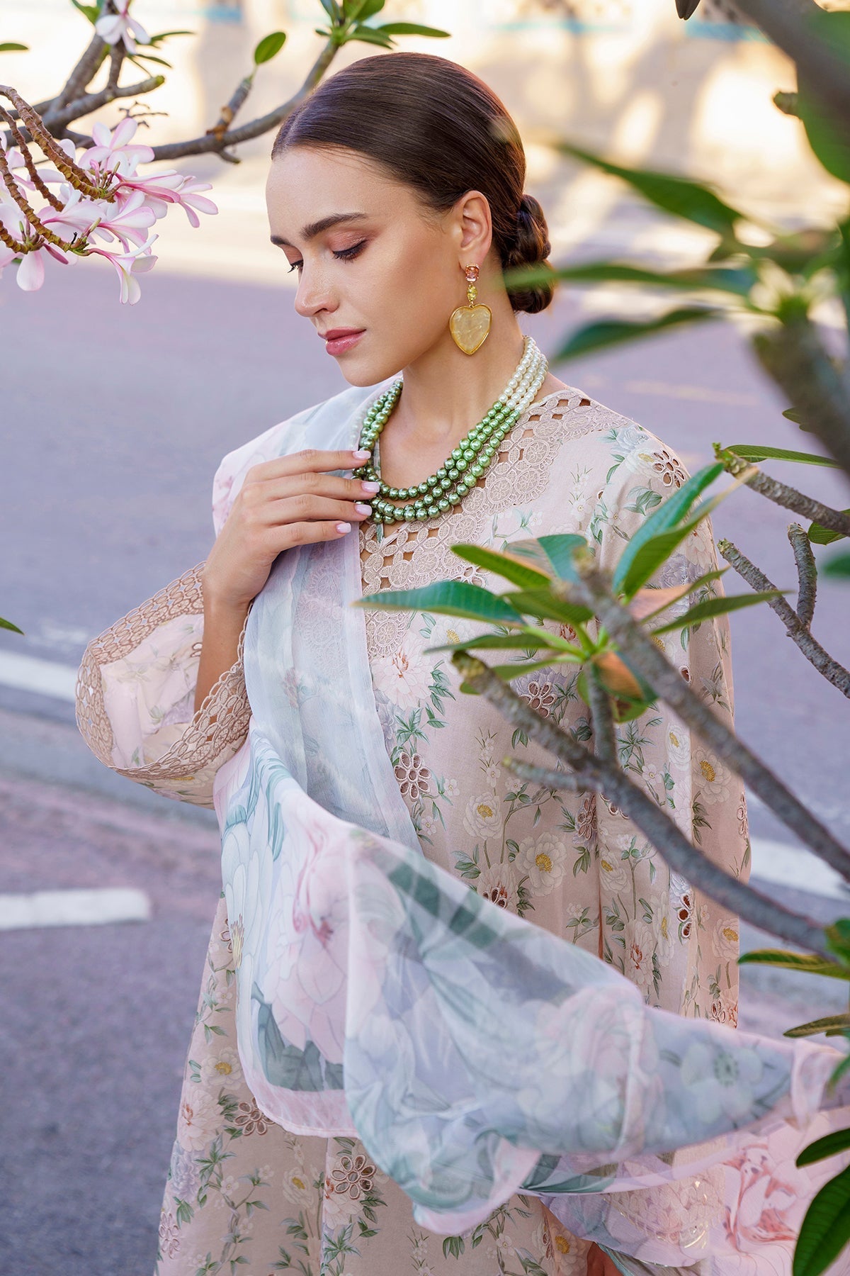 BAROQUE | EMBROIDERED PRINTED LAWN UF-591