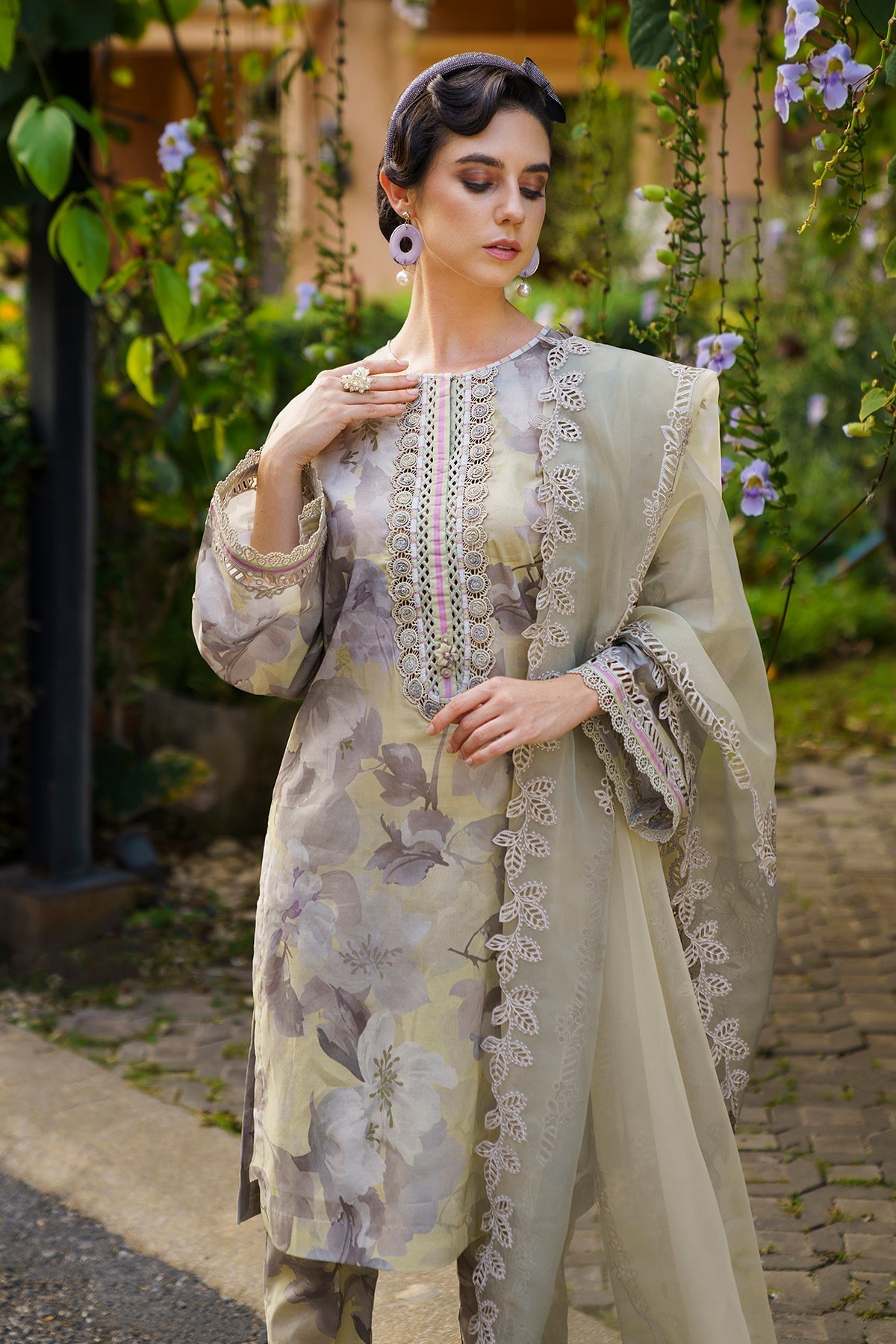 BAROQUE | EMBROIDERED PRINTED LAWN UF-587