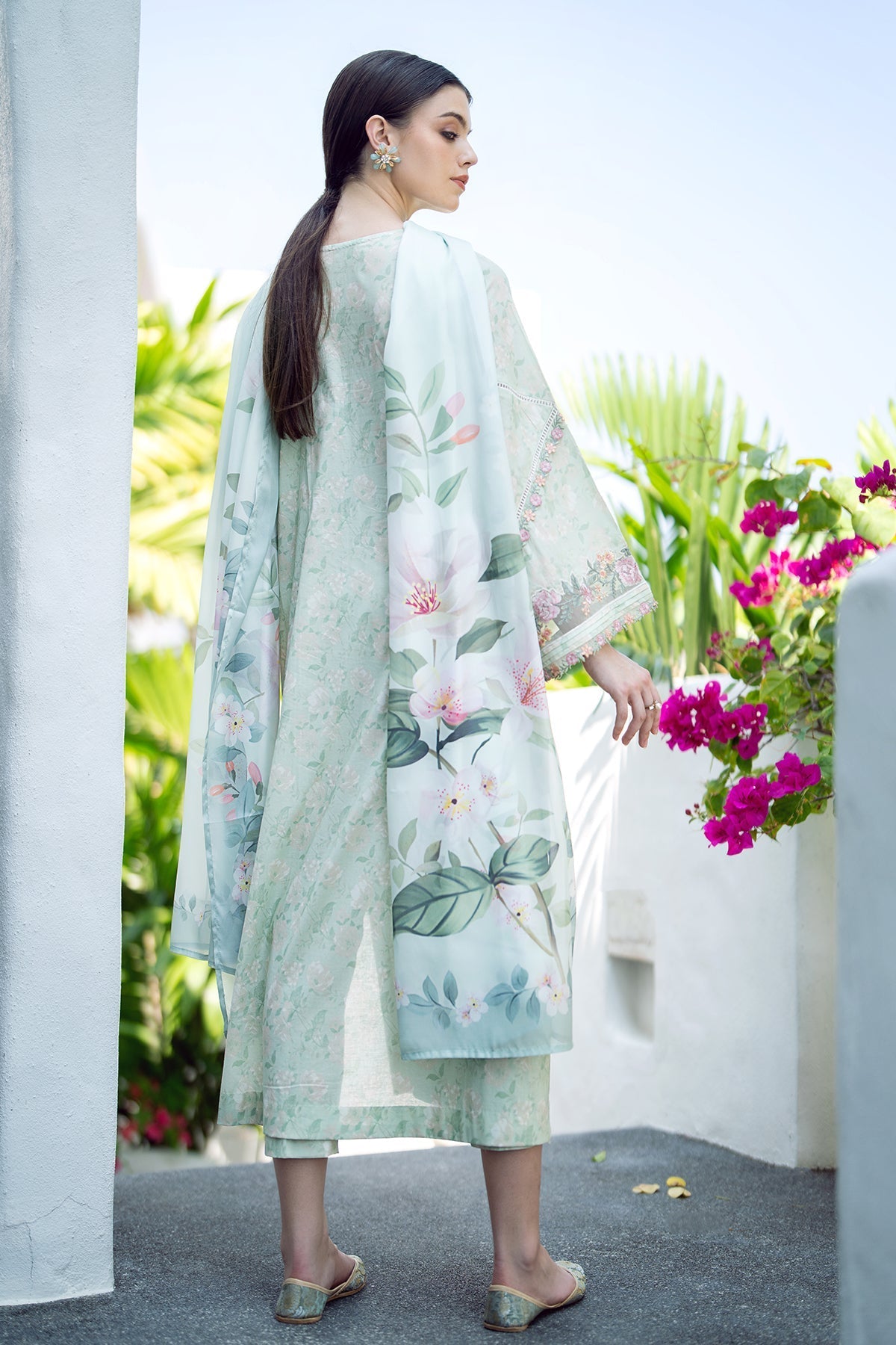 BAROQUE | EMBROIDERED PRINTED LAWN UF-550