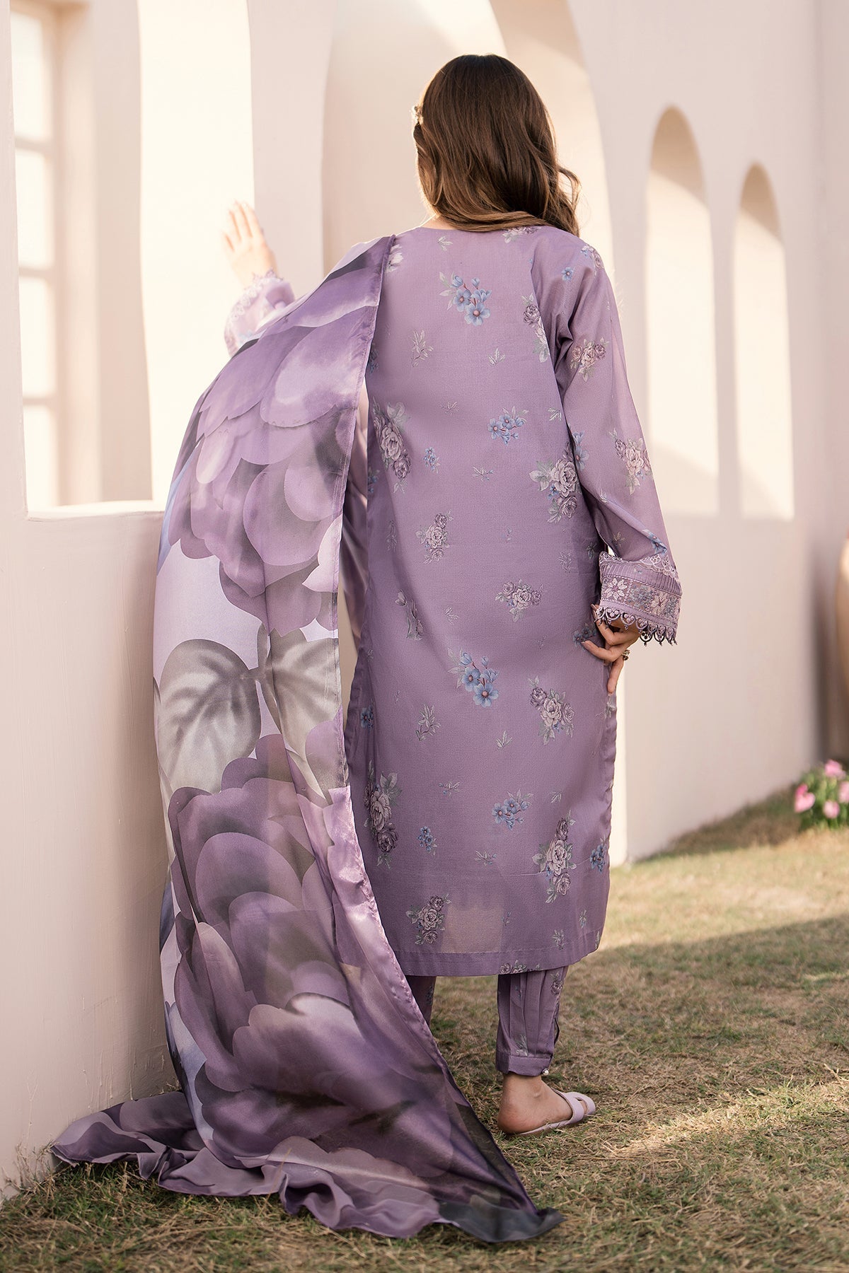 BAROQUE | EMBROIDERED PRINTED LAWN UF-600