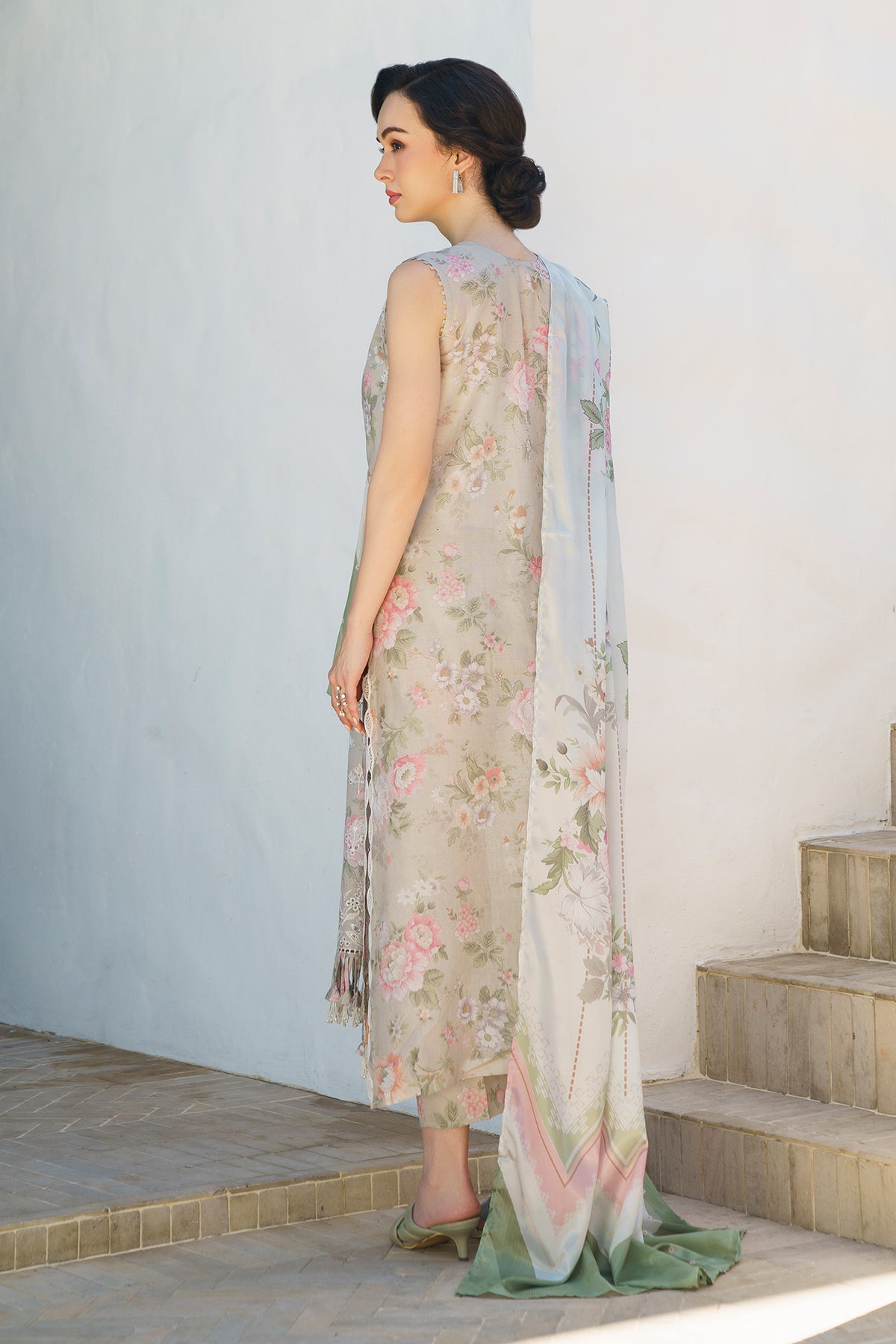 BAROQUE | EMBROIDERED PRINTED LAWN UF-575