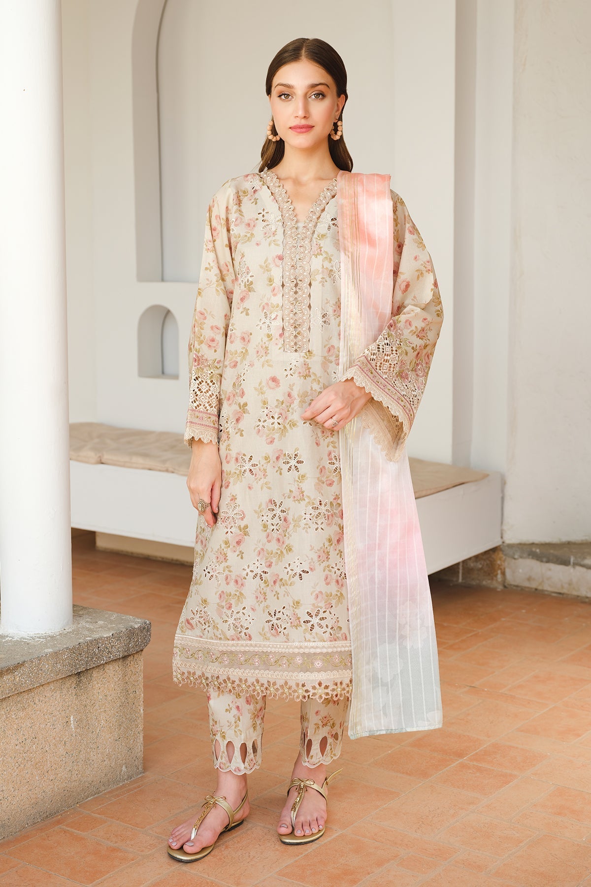 BAROQUE | EMBROIDERED PRINTED LAWN UF-656